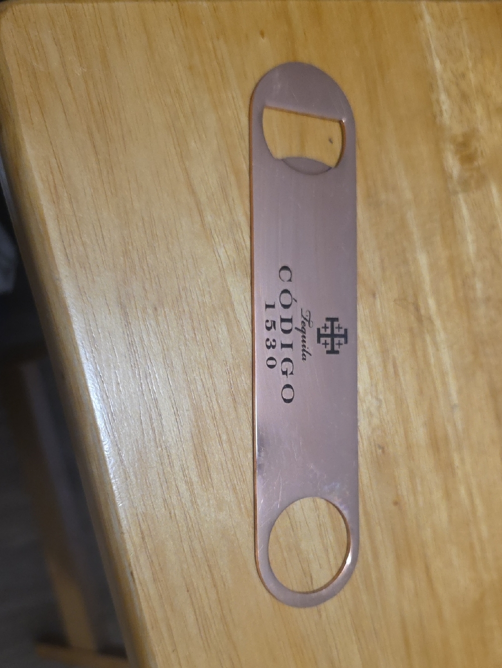 CÓDIGO 1530 Rose Gold Bottle Opener